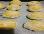 莲蓉蛋黄酥的做法图解9