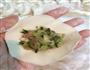 猪肉黄瓜木耳饺子的做法图解4