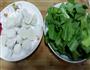 蚝油鱼丸烧油麦菜的做法图解1
