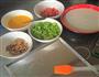 鸡蛋肠粉 肉肠粉-宝宝爱吃的做法图解1