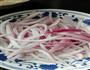 洋葱肉丝炒面的做法图解2