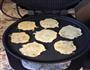 大虾豆腐鸡蛋饼的做法图解6
