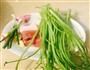芹菜肉丝的做法图解1