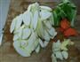 茭白炒肉片的做法图解1