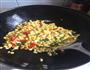 麻辣香炒玉米粒的做法图解4