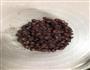 红豆奶茶的做法图解1