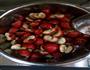 冰糖山楂的做法图解4