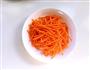 胡萝卜鸡蛋汤的做法图解1