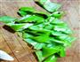 芹菜肉片的做法图解2