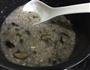 香菇芹菜粗粮粥的做法图解5