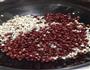 薏仁米红豆粥的做法图解3