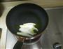 皮蛋瘦肉粥的做法图解3