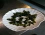 雪菜炒虾球的做法图解6