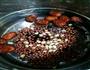 美容养颜红豆黑米粥的做法图解4