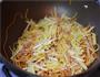 上海韭黄炒面的做法图解6