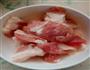 蒜苗炒肉的做法图解2