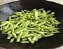 四季豆炖土豆的做法图解2