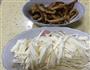 香菇肉丝茭白的做法图解1