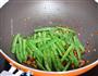 干煸四季豆的做法图解5