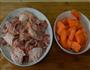 胡萝卜鸡腿肉的做法图解2