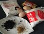 黑芝麻桂花蛋卷的做法图解1