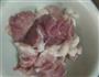 腐竹肉片汤的做法图解1