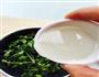 忆苦思甜 蒸野菜的做法图解2