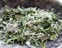 忆苦思甜 蒸野菜的做法图解4