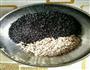 黑米红豆薏仁粥的做法图解1