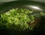 带点酸带点辣的蒜黄炒肉的做法图解9