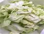 手撕包菜的做法图解1