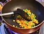 清炒田园薯星的做法图解5
