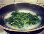 菠菜牡蛎粥的做法图解4