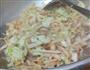 猪油渣渣醋溜辣白菜的做法图解4