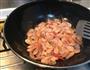 酱油炒河虾的做法图解2
