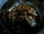 香辣支竹焖鱼块的做法图解9