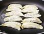 私房香菇糯米煎饺的做法图解21