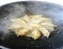 雪花煎饺的做法图解3