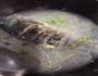 鲫鱼豆腐汤的做法图解2