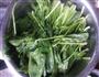 蒜香花生菠菜的做法图解1
