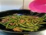 豆角炖猪肉的做法图解2