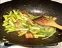 西芹炒回锅肉的做法图解2