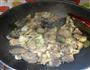 小鸡炖蘑菇的做法图解3