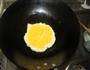 杏鲍菇黄瓜炒鸡蛋的做法图解2