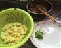 排骨焖土豆的做法图解1