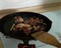 蒜薹炒肉的做法图解1