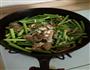 蒜薹炒肉的做法图解2