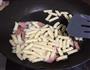奶油培根意粉的做法图解5
