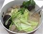 牛肉丸面线汤的做法图解4