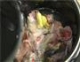 鸡汤炖鱼面的做法图解4